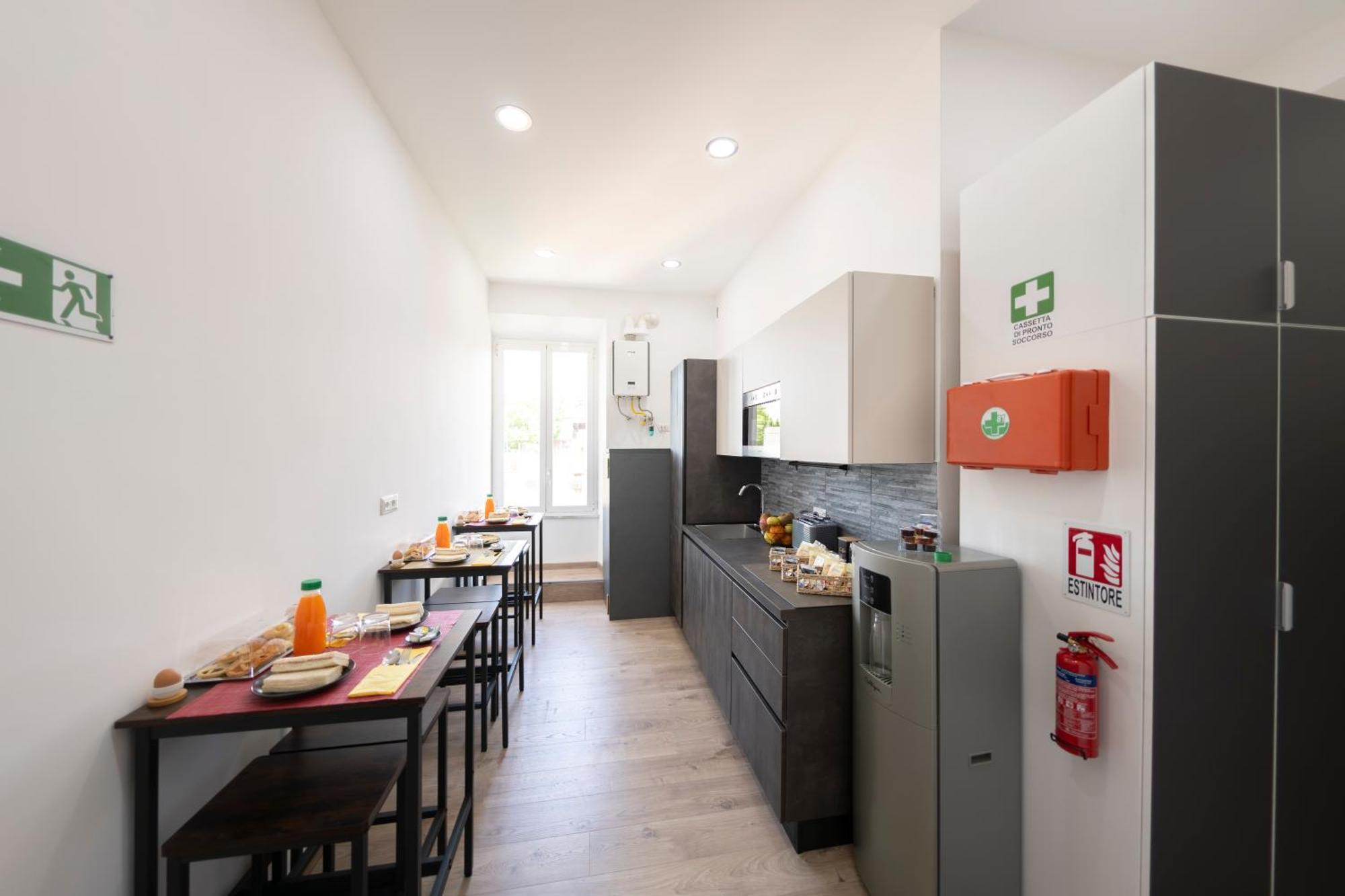 Trastevere New Luxury Rooms Rome Exterior photo