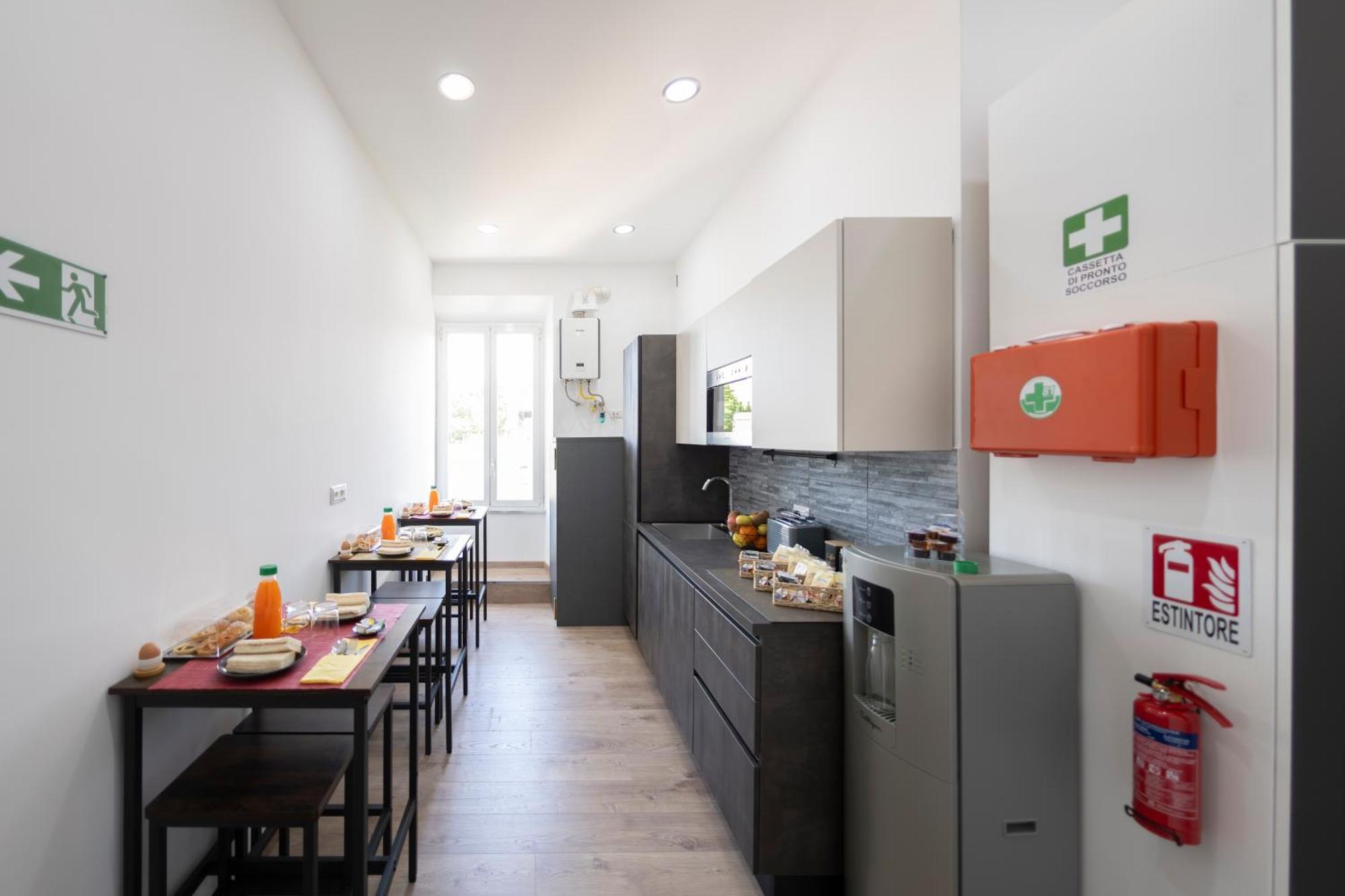 Trastevere New Luxury Rooms Rome Exterior photo