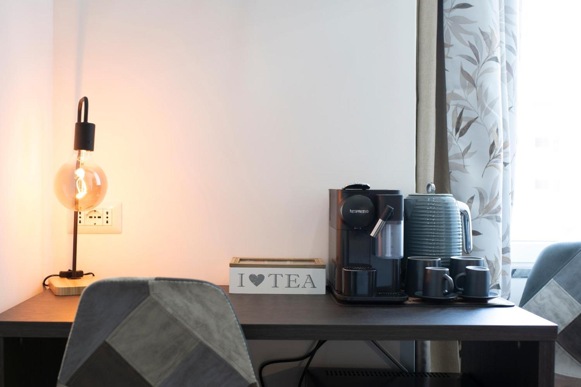 Trastevere New Luxury Rooms Rome Exterior photo