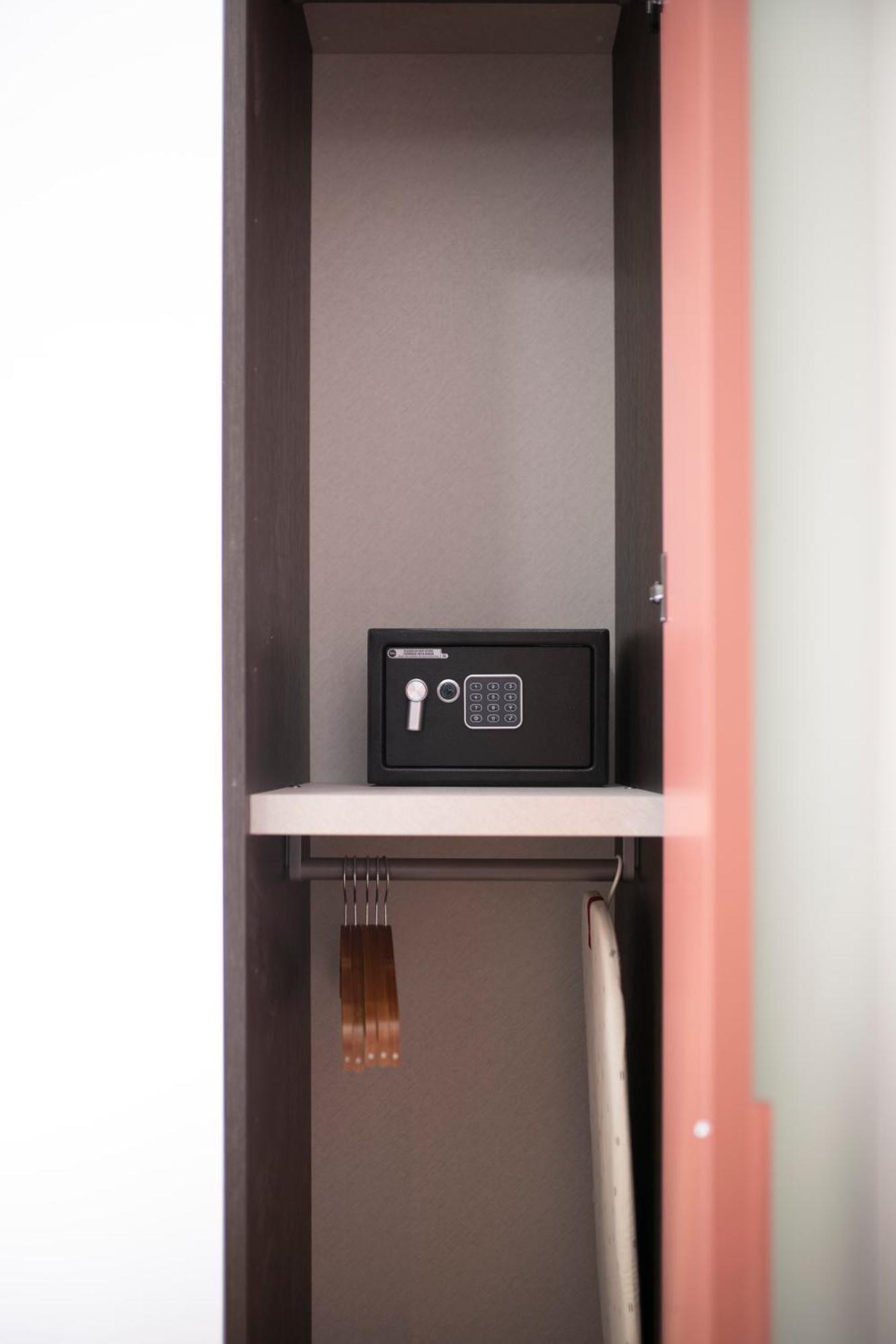 Trastevere New Luxury Rooms Rome Exterior photo