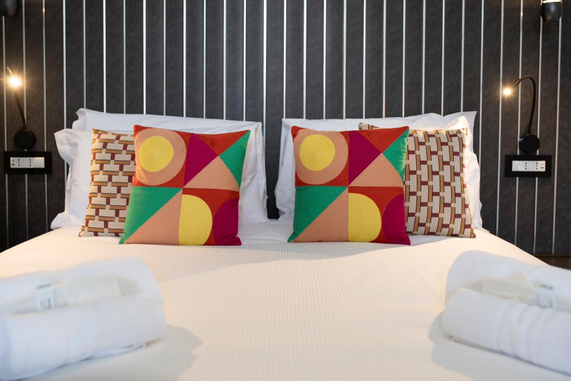 Trastevere New Luxury Rooms Rome Exterior photo