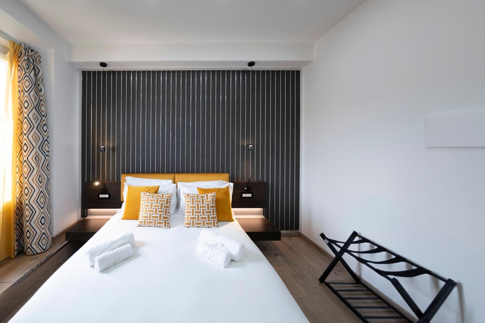 Trastevere New Luxury Rooms Rome Exterior photo