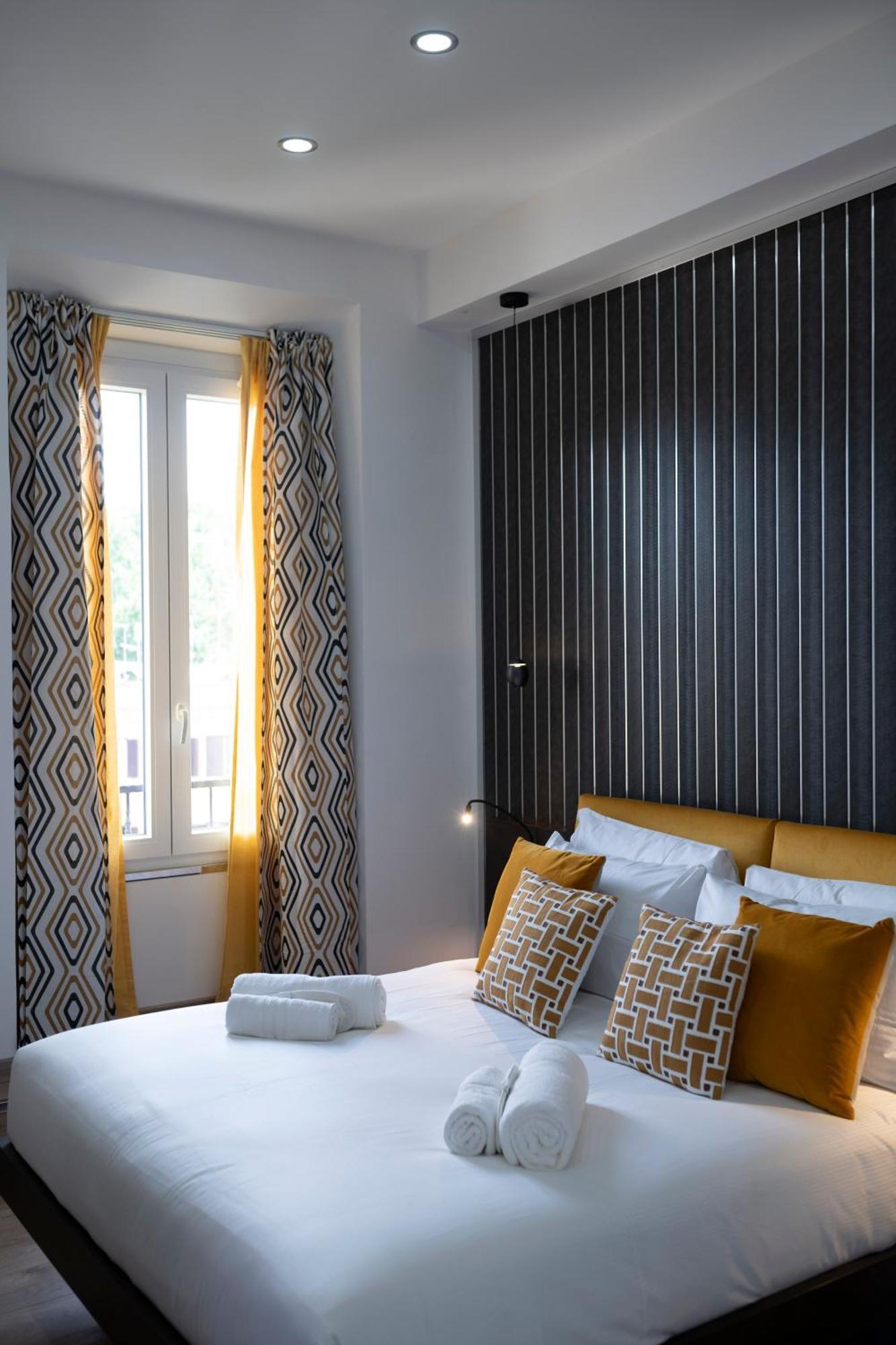 Trastevere New Luxury Rooms Rome Exterior photo